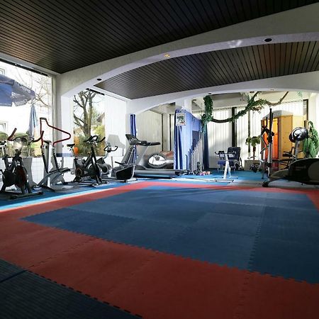 Hotel Am Baronenwald Göppingen Екстериор снимка
