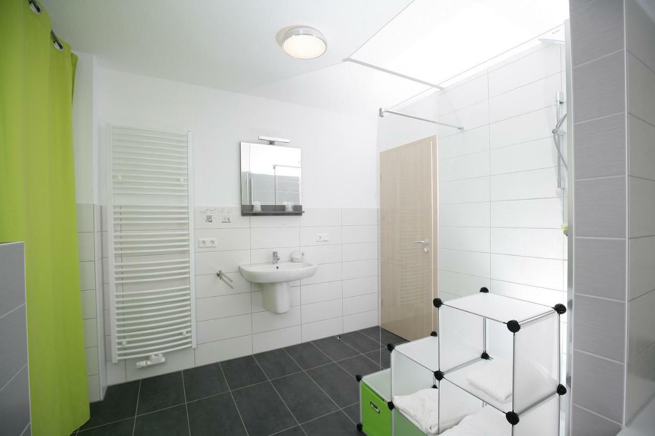 Hotel Am Baronenwald Göppingen Екстериор снимка