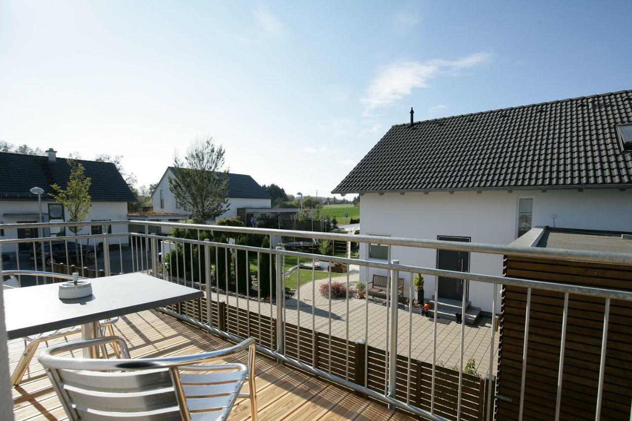 Hotel Am Baronenwald Göppingen Екстериор снимка