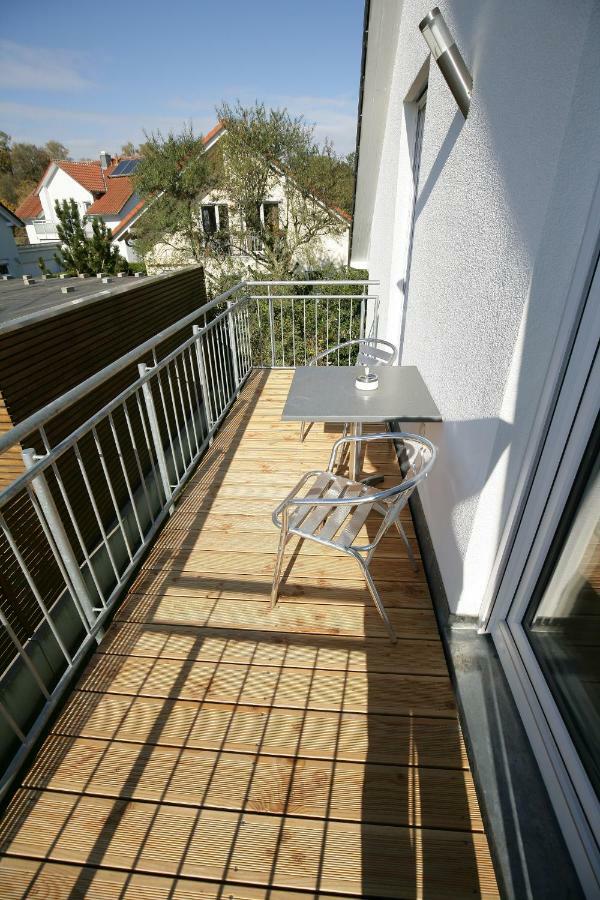 Hotel Am Baronenwald Göppingen Екстериор снимка