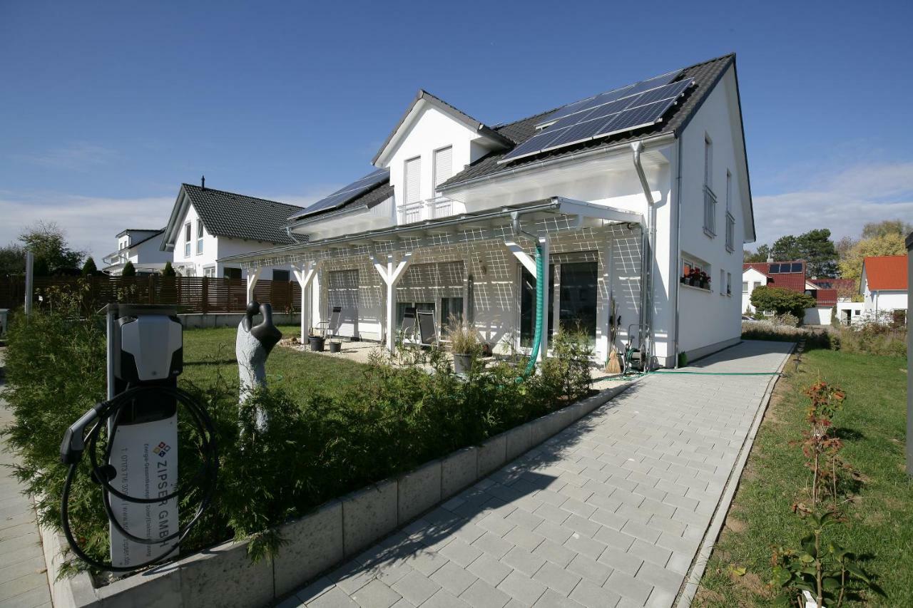 Hotel Am Baronenwald Göppingen Екстериор снимка